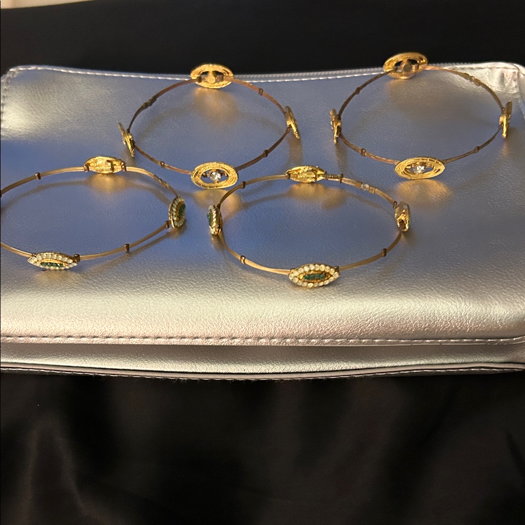 Seasonal Whispers So Of 4 Gold Bangle Bracelets Emerald Green And Clear Stones 20$